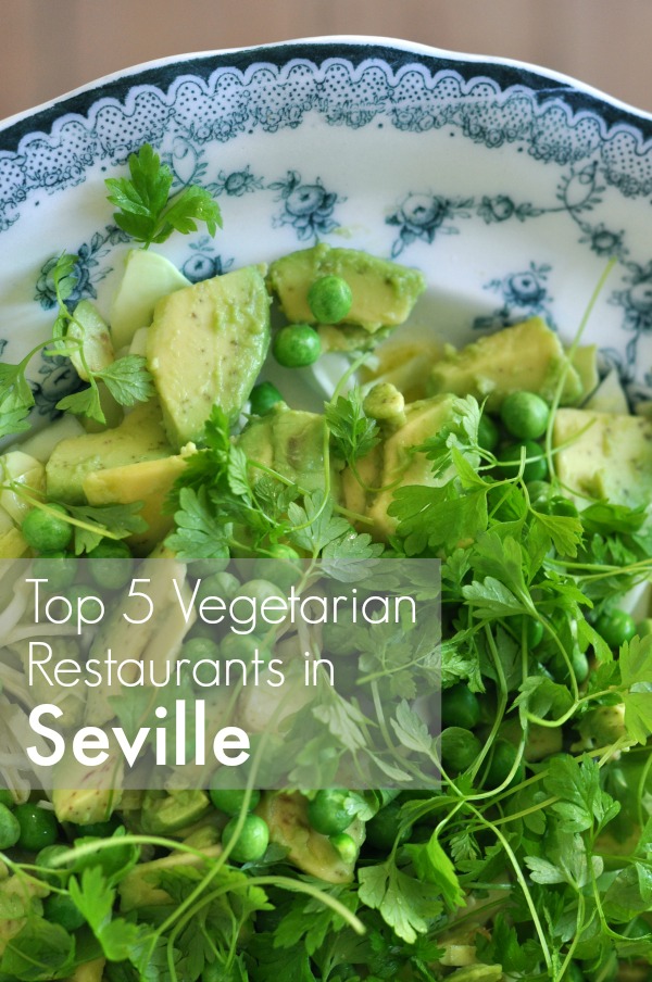 Consulta nuestra guía de la mejor comida vegetariana en Sevilla. ¡Aquí tienes los mejores restaurantes vegetarianos de Sevilla donde podrás disfrutar de la comida local!
