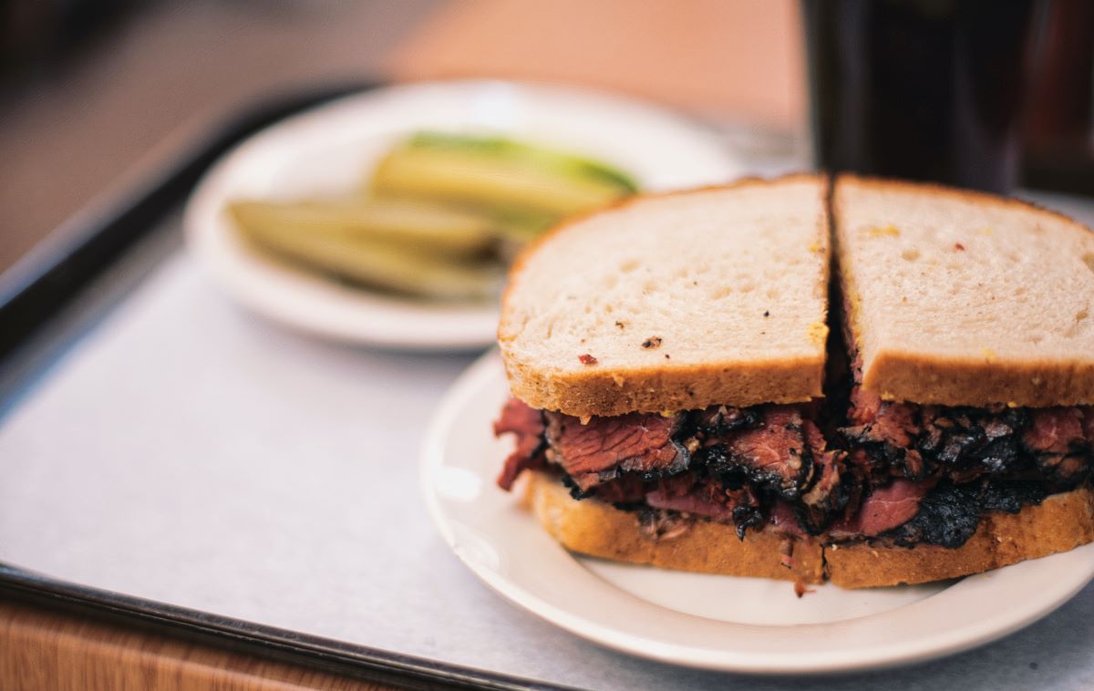 pastrami con centeno