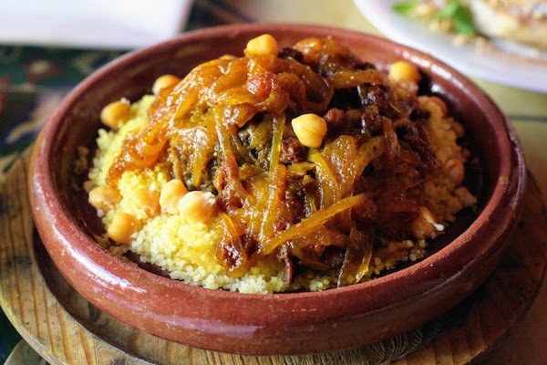 Si no está seguro de qué comer en París y quiere probar algo diferente, la cocina magrebí siempre es una excelente opción.