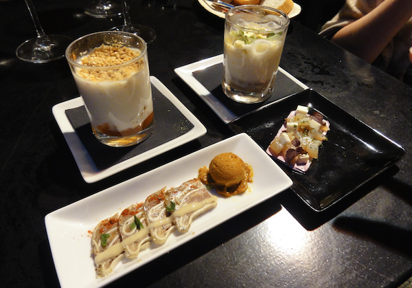 Una de las opciones más populares para comer en San Sebastián es A Fuego Negro, y por una buena razón. ¡No nos cansamos de sus pintxos modernos y experimentales!